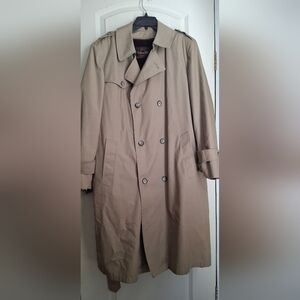 Vintage Botany 500 Trench Coat Men 44R Zip Out Lining military casual luxury